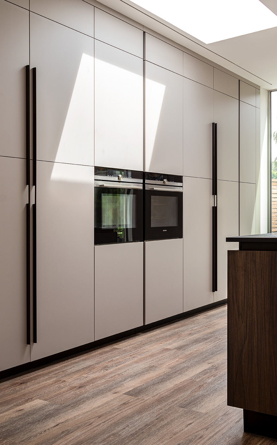 Beautiful modern kitchen in Stratford-Upon-Avon
