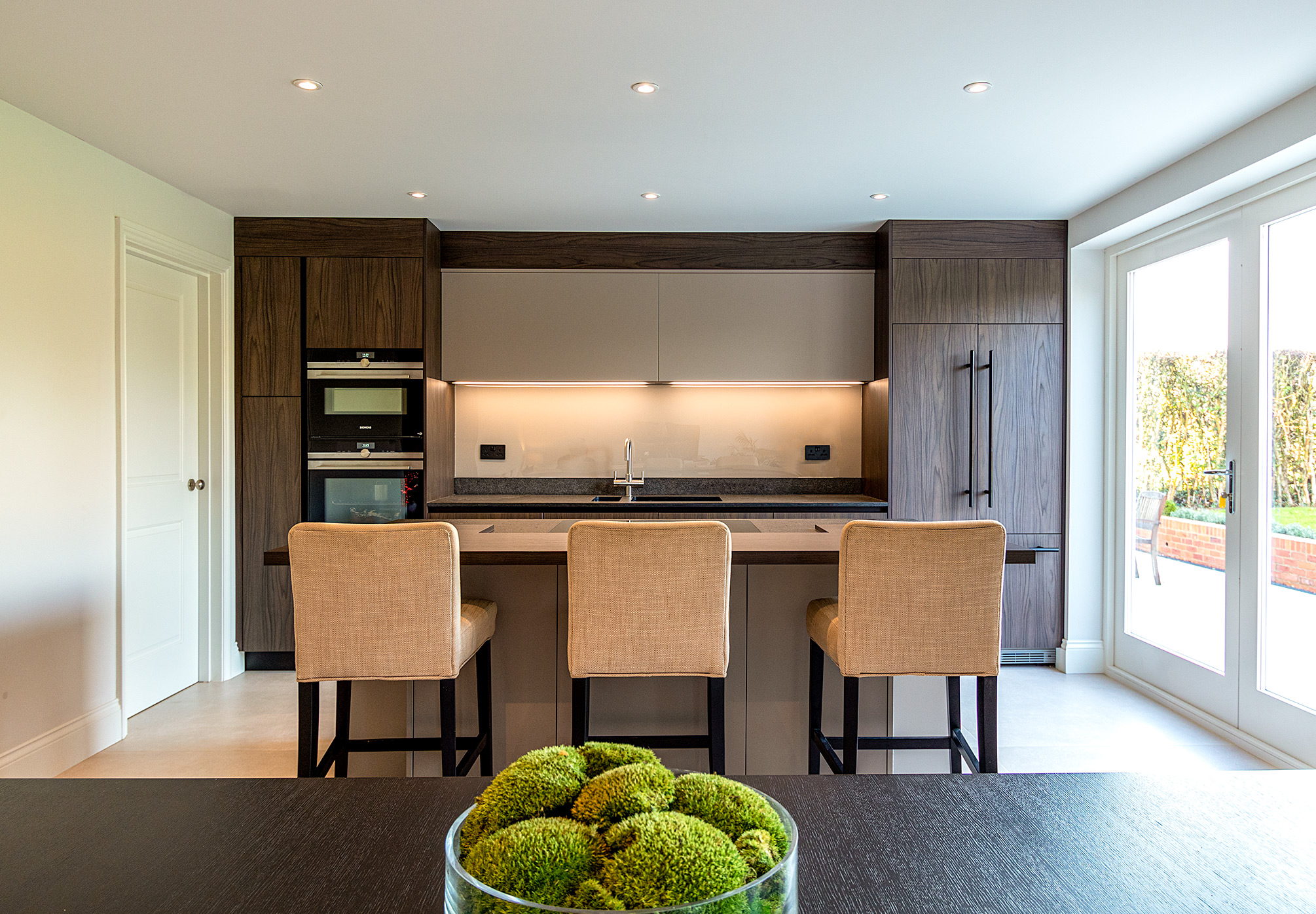 Small kitchen with kitchen island